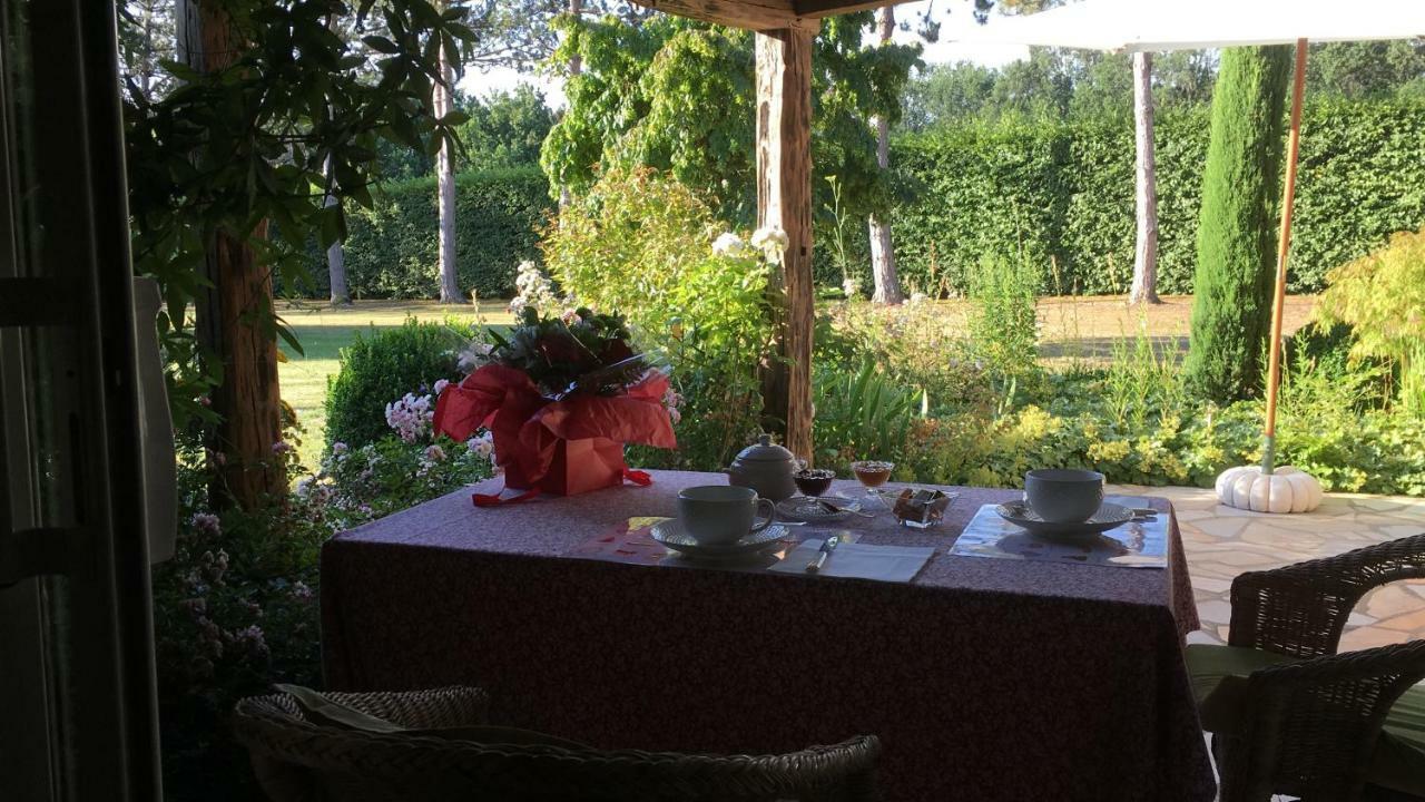 La Grande Poterie Coulandon Bagian luar foto