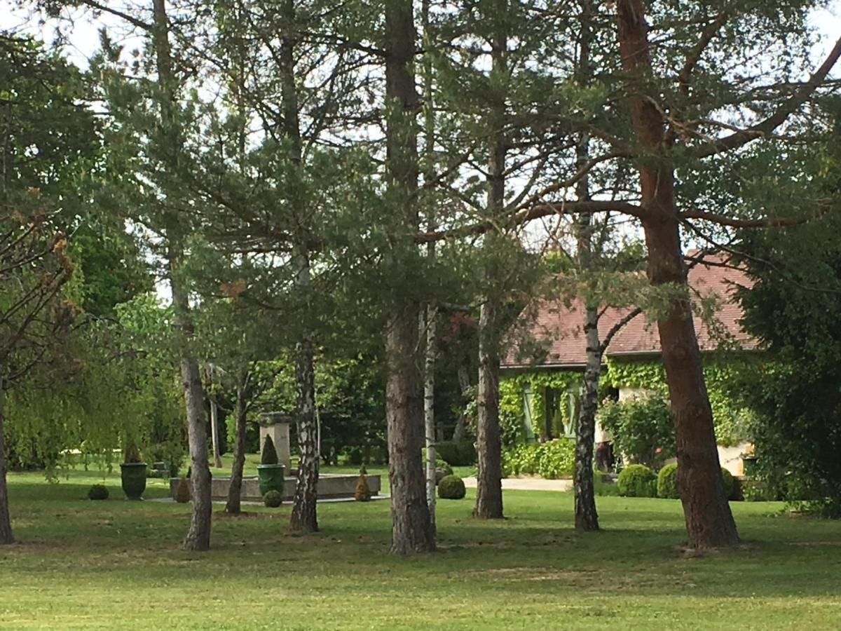 La Grande Poterie Coulandon Bagian luar foto