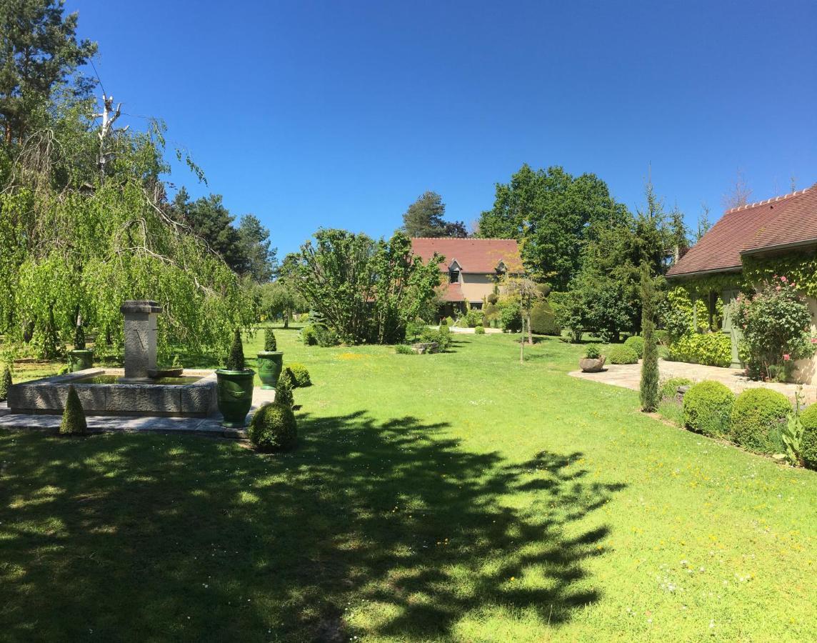 La Grande Poterie Coulandon Bagian luar foto