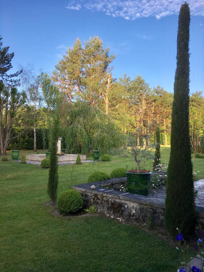 La Grande Poterie Coulandon Bagian luar foto